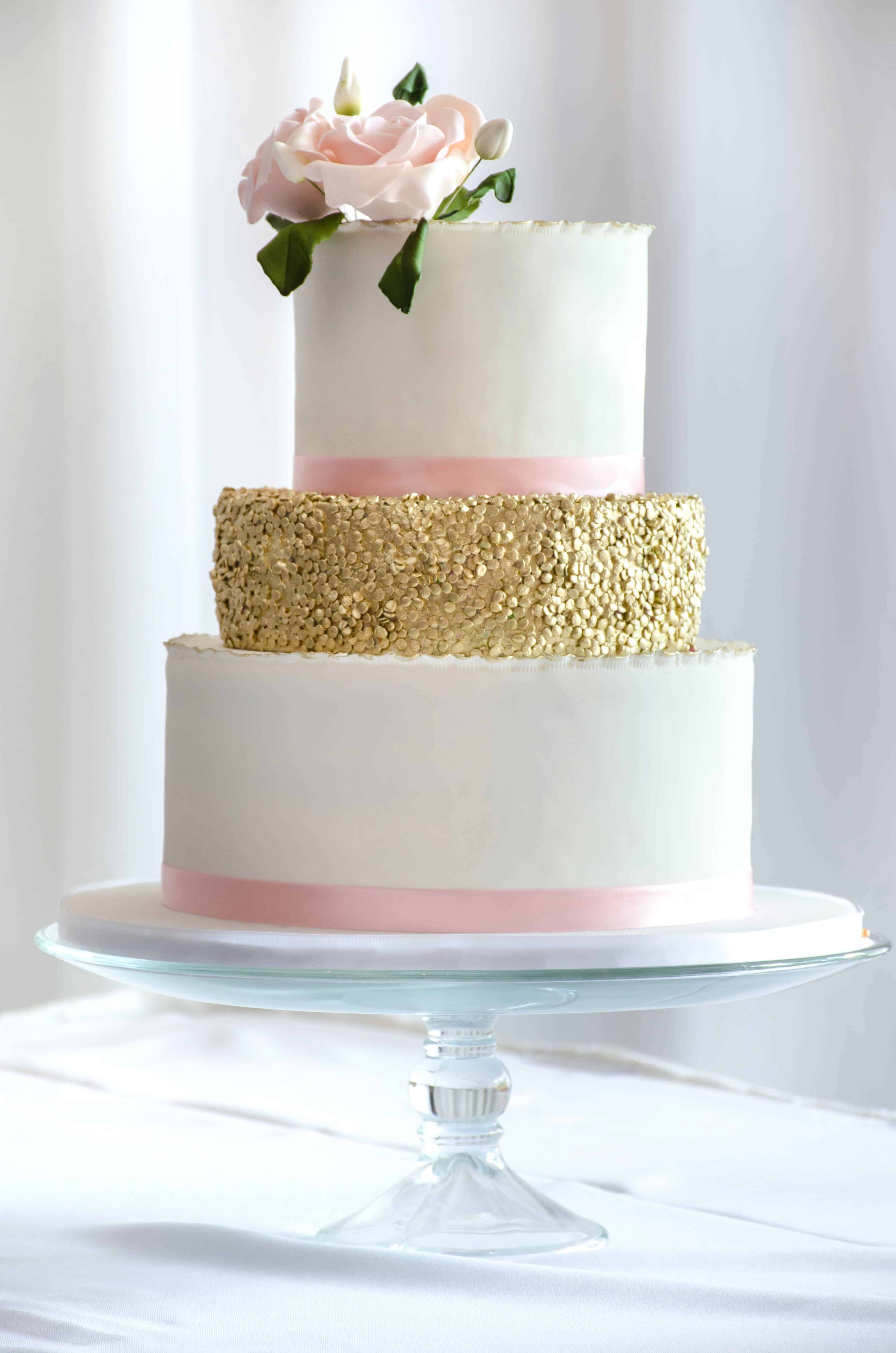 Trends Wedding Cake Glamour Cabane à Sucre Constantin 5059